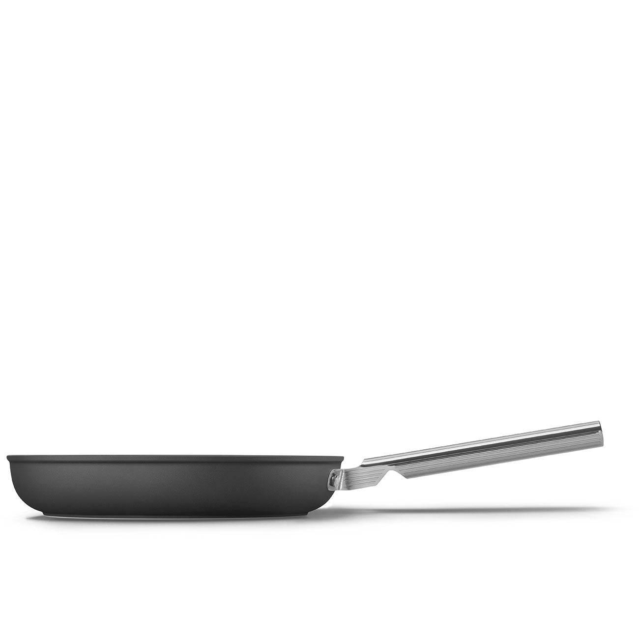 CKFF2801BLM Bratpfanne 28 cm Schwarz - Smeg Store Berlin by W.I.R Handels-GmbH