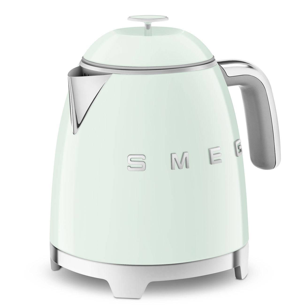 Smeg Mini-Wasserkocher KLF05PGEU | Pastellgrün | Edelstahl | 0,8 Liter - Smeg Store Berlin by W.I.R Handels-GmbH